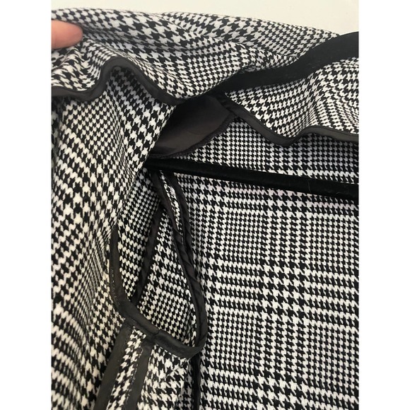 Forever 21 Women's Blazer Size Small Black And White With Pockets - Picture 4 of 7